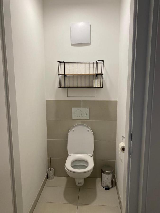 Modern Apartment With Garden Near City Center Wien Exteriör bild