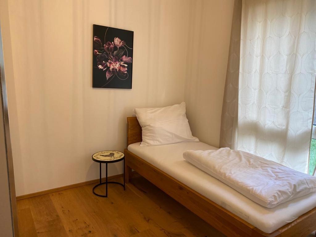 Modern Apartment With Garden Near City Center Wien Exteriör bild